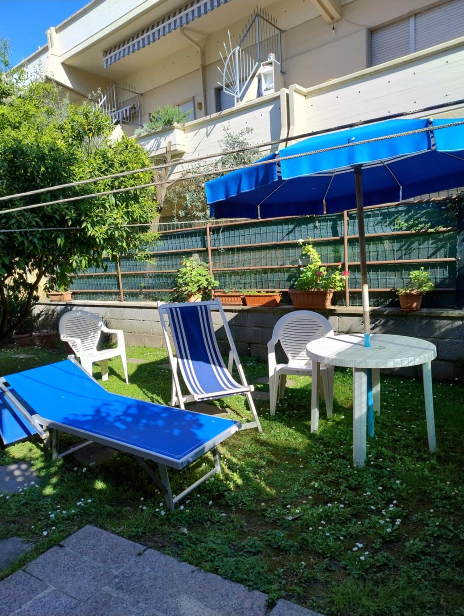 Bilocale Climatizzato A 850M Dalla Spiaggia Casa Katia 马里纳迪马萨 外观 照片